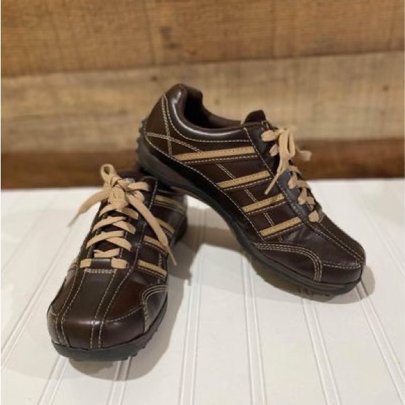New Without Tags Sketchers Lifestyle Brand 92 Lace Up Shoes Youth Size 45